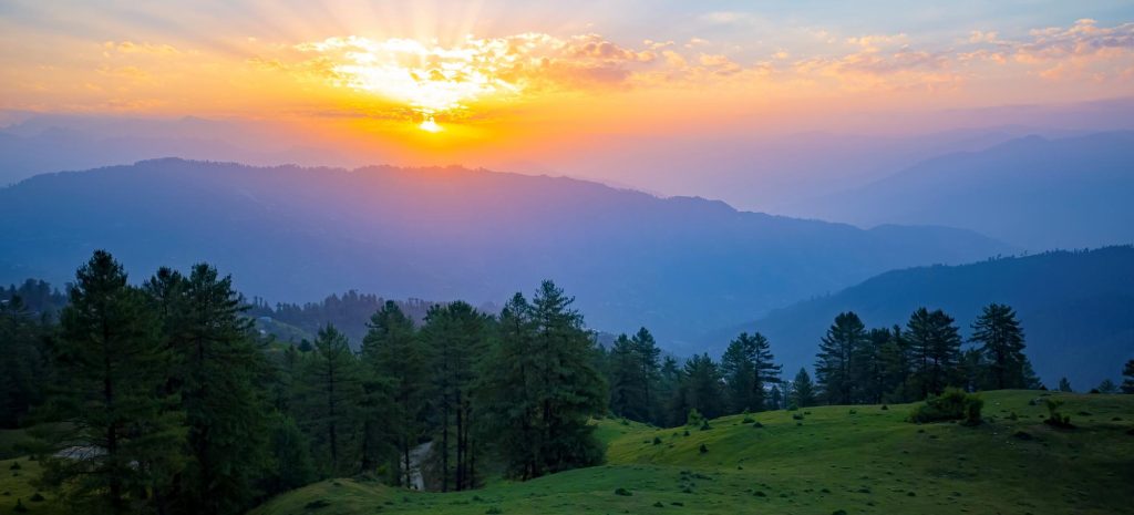 Unveiling the Magic of Himachal Pradesh: 7 Destinations That Will Captivate You Thumbnail