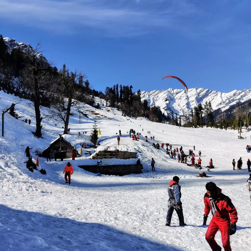 Magic Safari Winter Escapes 2026: Kashmir, Shimla & Manali Lead India’s Snow Travel Boom for Honeymoon, Family & Solo Adventures